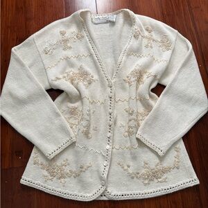 Vintage cottage grandma sweater cardigan white cream embroidered medium cotton